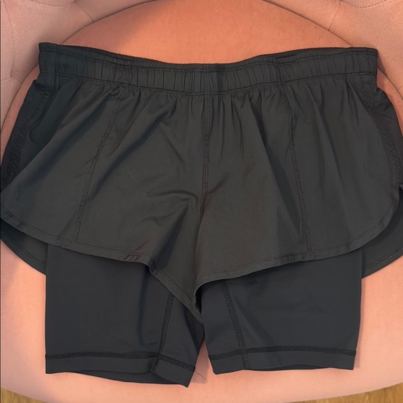 lululemon athletica Pants - lululemon athletica Black Women's Athletic Shorts